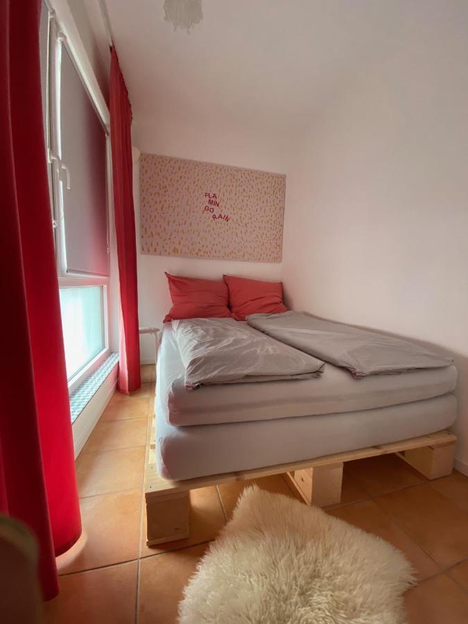 Wunderschoenes Studio Fuer Bis Zu 2 Personen Homburg  Exterior photo